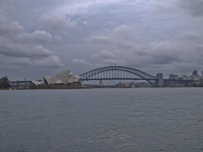 Sydney, Sydney Opera House, Sydney Harbour
        Bridge